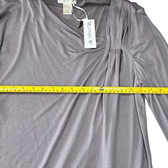 NWT Gold Hawk Tunic Top Sz.M Beige Asymmetrical Silk Bamboo Quiet Luxury Staple - Picture 8 of 14